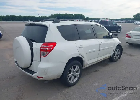 2011 Toyota Rav4 из США, поврежденный, VIN JTMZF4DV4B5032801